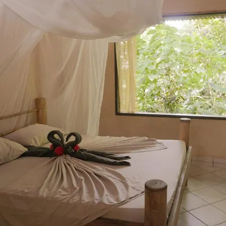 Amazonita Ecolodge Dos Brazos Exterior photo